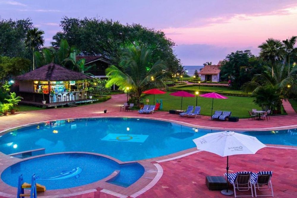 La A Calypso Resort 5*