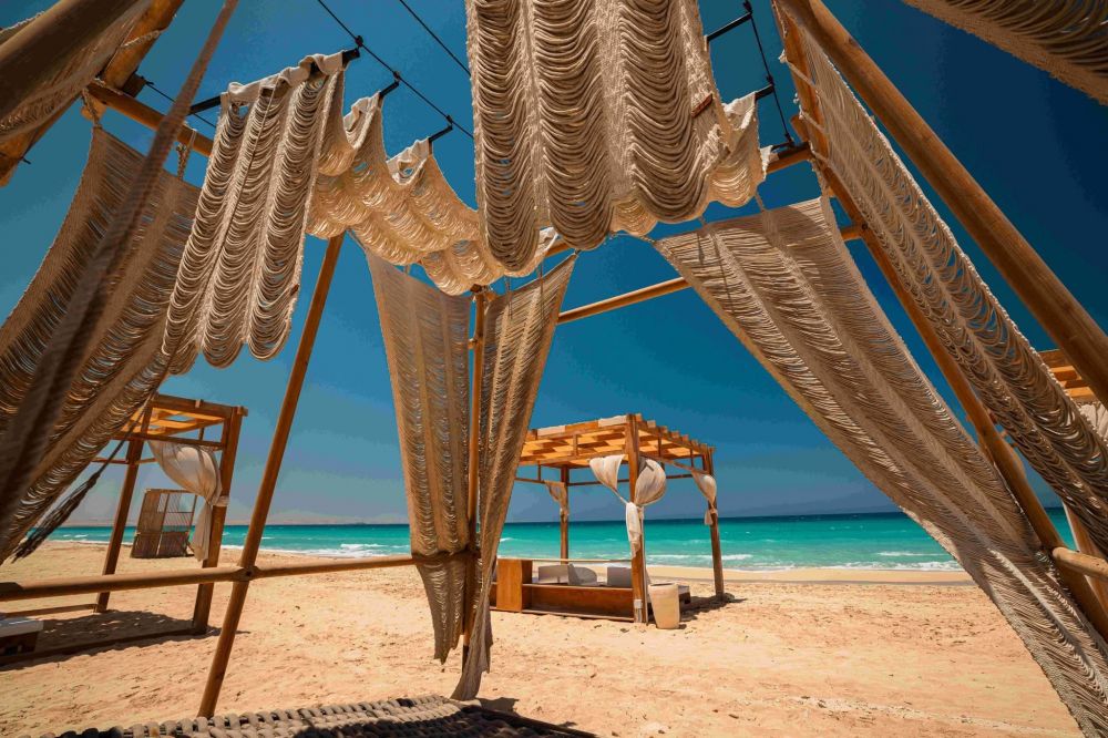 Makai by Brassbell Hyde Park Sea Shore 5*