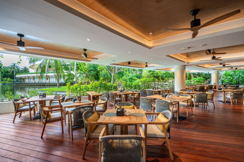 Pullman Phuket Karon Beach Resort (ex. Pullman Phuket Arcadia Karon Beach Resort) 5*