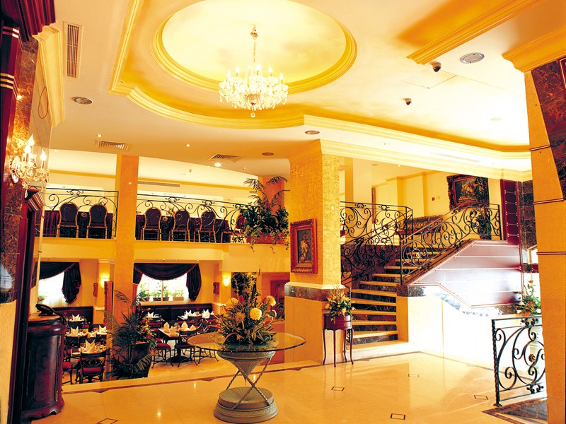 Al Maha Regency Hotel Suites Sharjah 2*