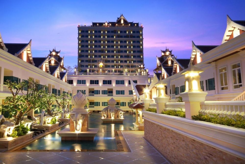 Grand Pacific Sovereign Resort & SPA 4*