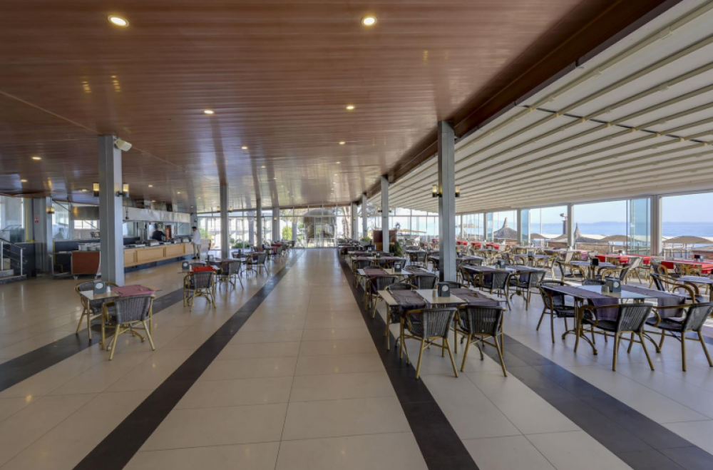 Royal Beach Club Hotel 4*