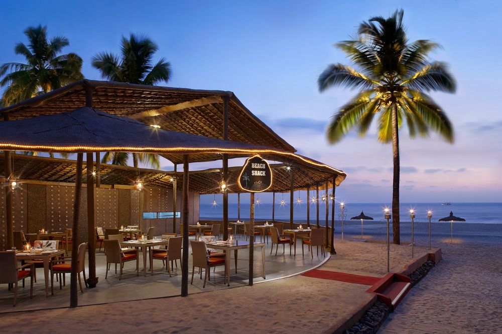 Caravela Beach Resort Goa (ex. Ramada Caravela) 5*