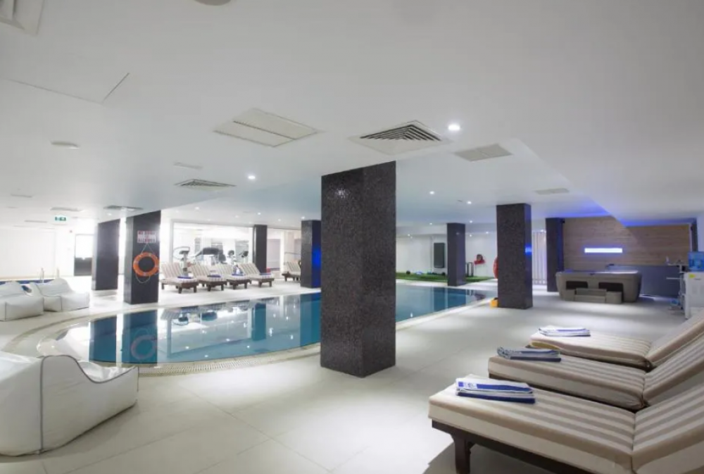 Nelia Sea Breeze 4*