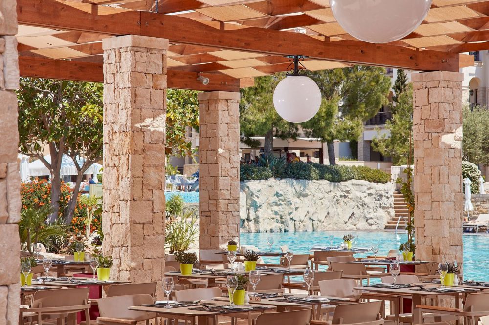 Aphrodite Hills Hotel by Atlantica 5*
