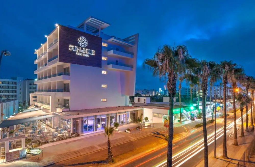 Gaia Sun N Blue Boutique Hotel 4*
