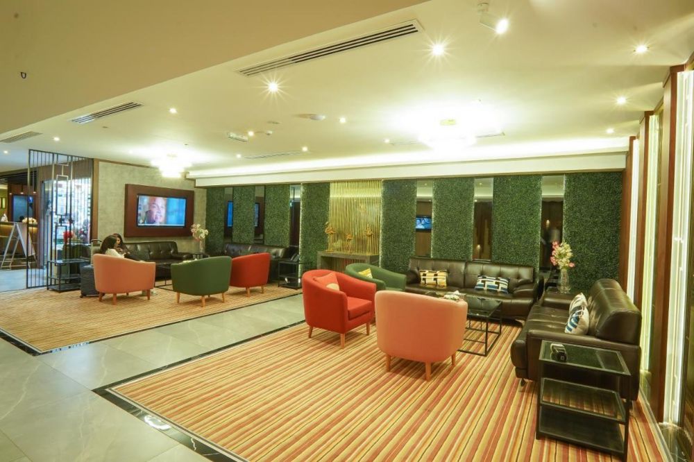 Concorde Palace Hotel 3*