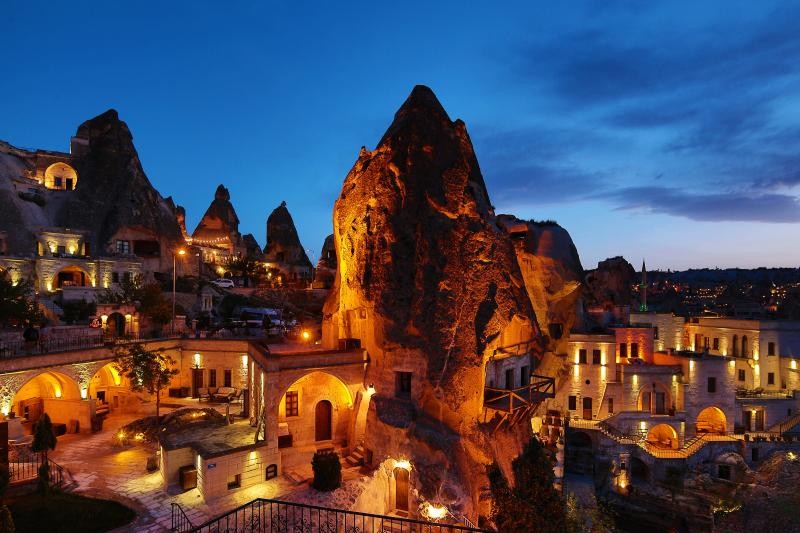 Cappadocia Cave Suites 4*