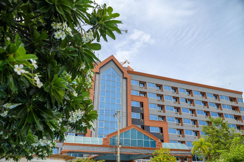 Coco Beach Hotel Jomtien 4*