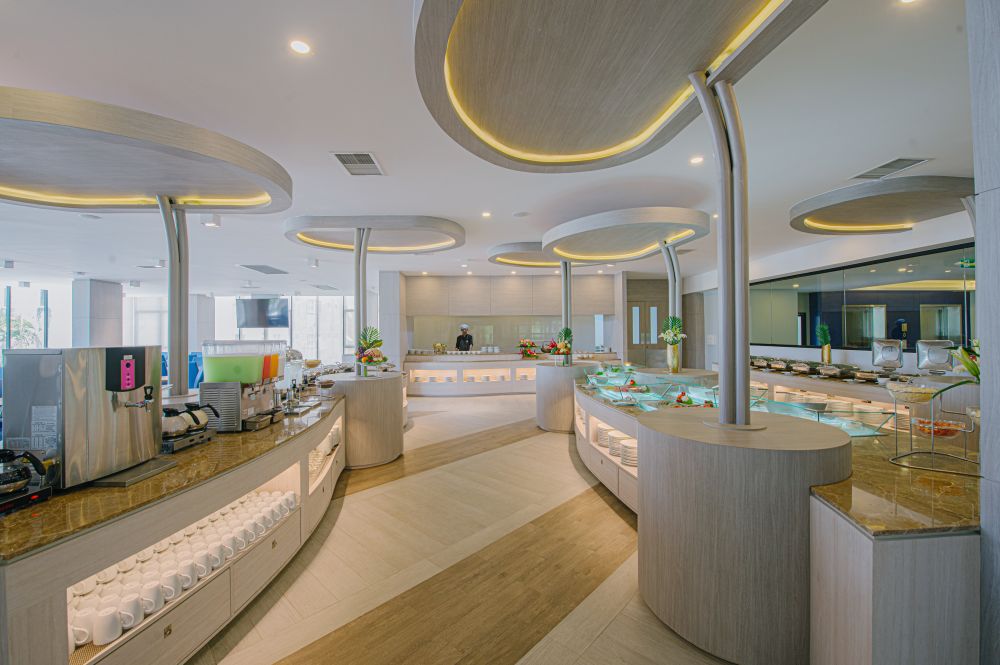 Seabed Grand Hotel Phuket 5*