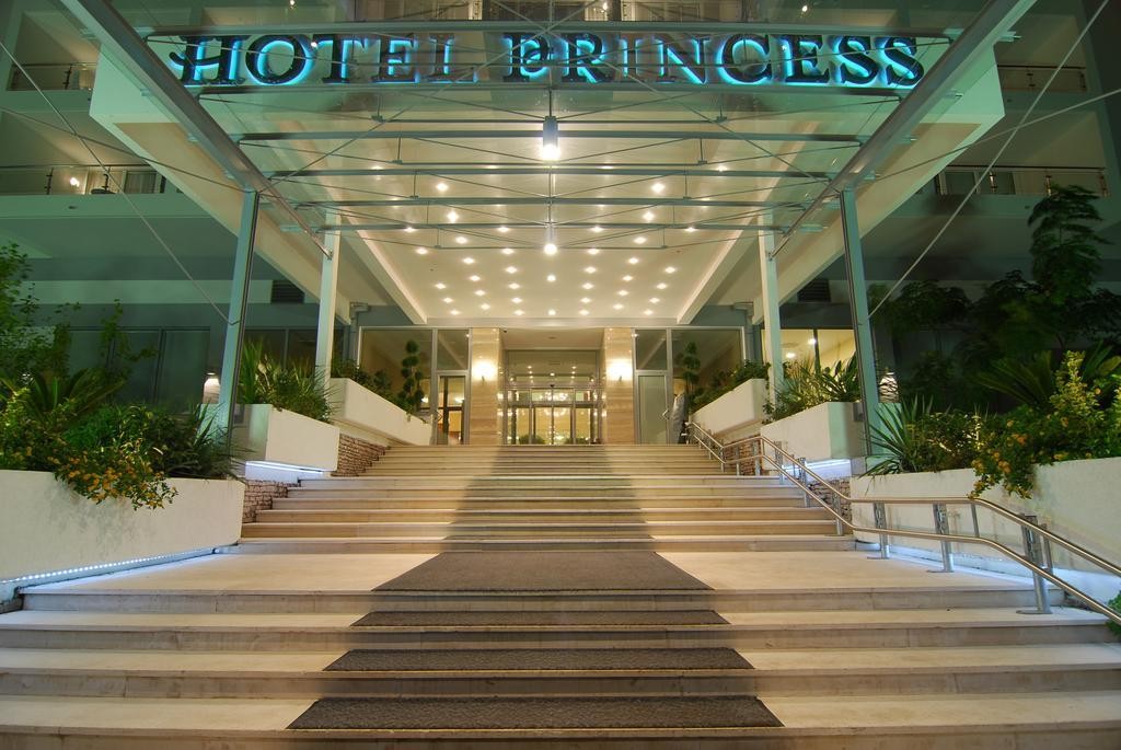 Princess Beach & Conference Resort 4*