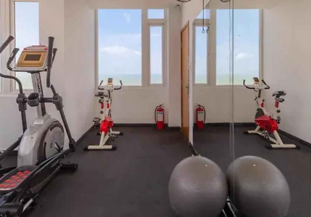 Soria Majestic Beachfront Hotel (еx. Majestic Star Hotel) 4*