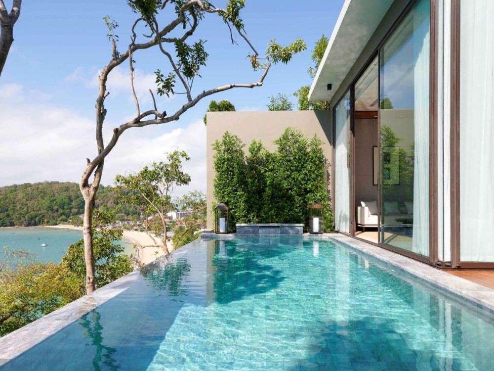 V Villas Phuket 5*