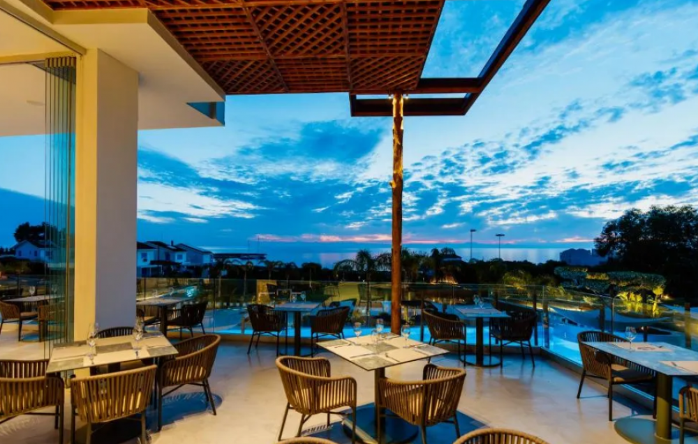 Cavo Zoe Seaside Hotel 4*