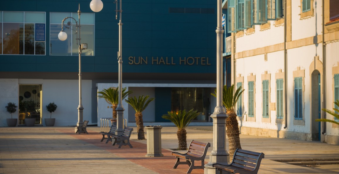 Sun Hall Hotel 4*