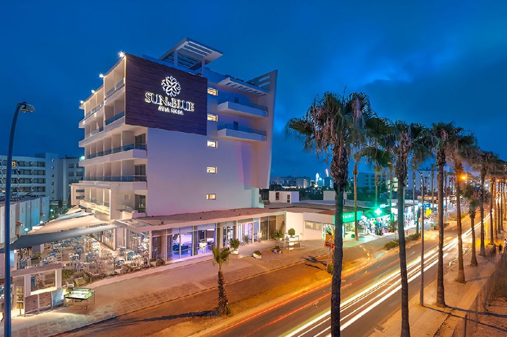 Gaia Sun N Blue Boutique Hotel 4*