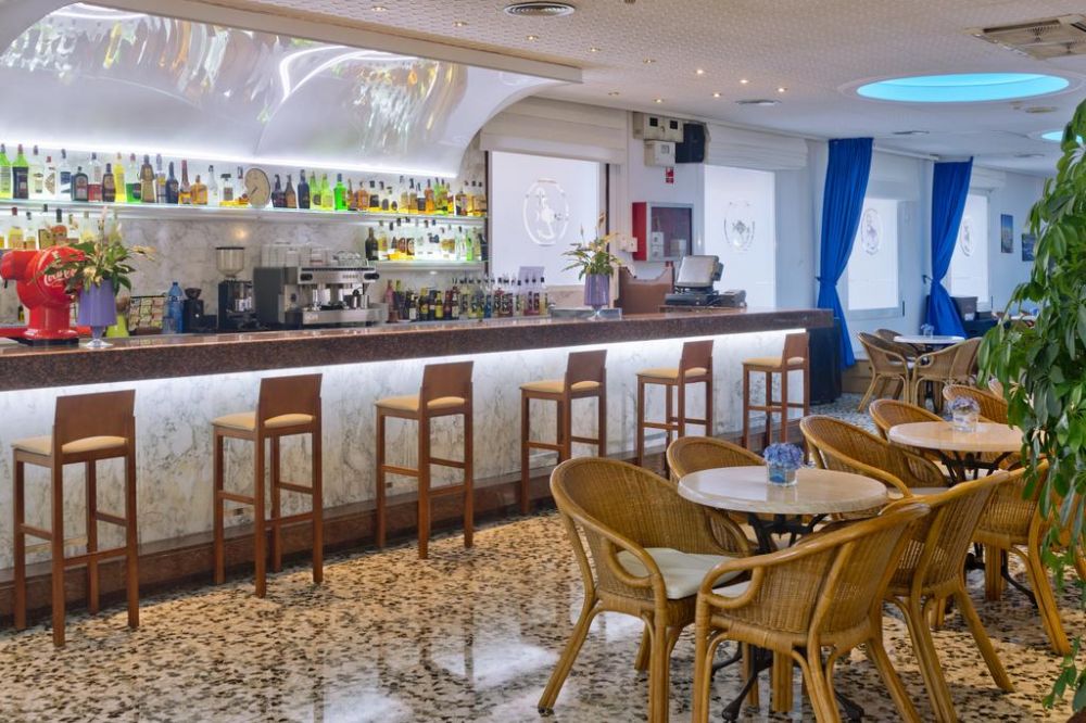 GHT Balmes Apartments & Splash (Calella) 3*