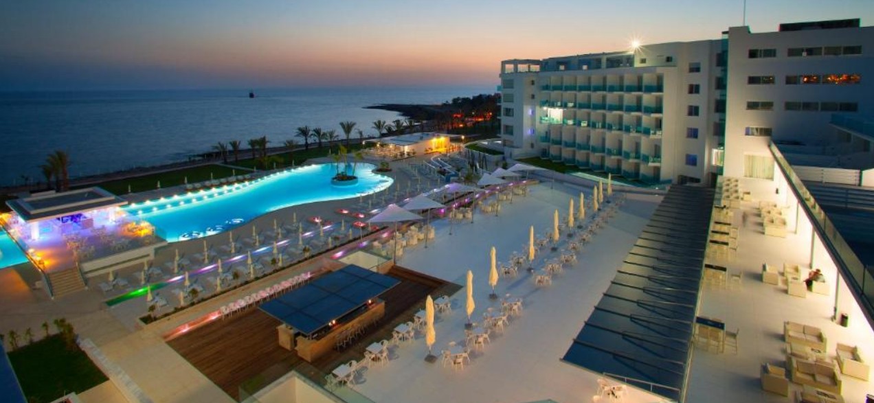 King Evelthon Beach Hotel and Resort 5*