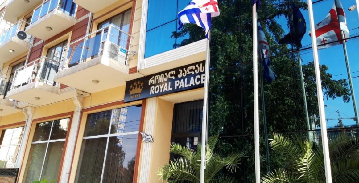 Royal Palace 4*