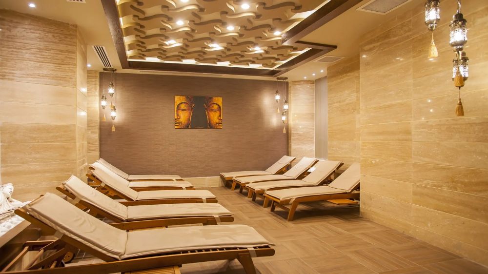 Dream World Resort & Spa 5*