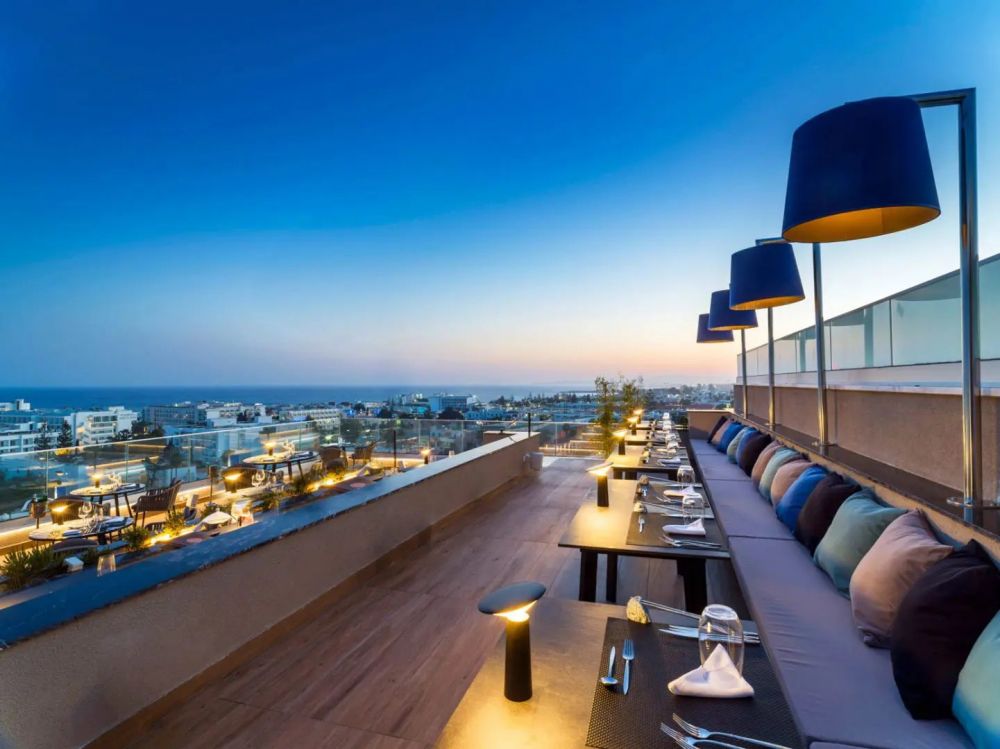Amanti Hotel MadeForTwo | Adults Only 18+ 5*