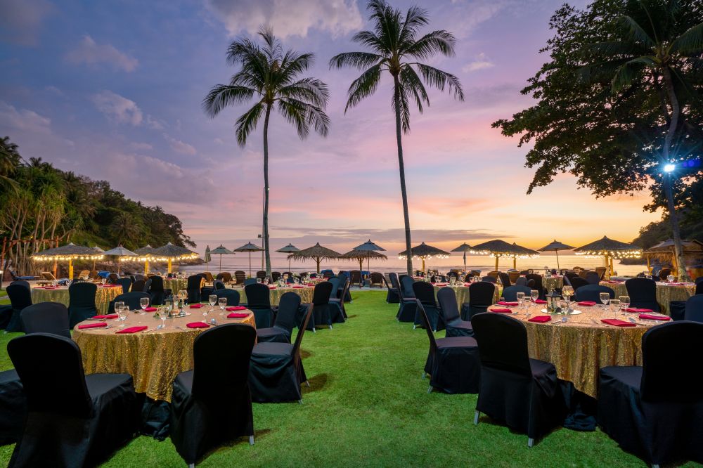 Phuket Marriott Resort & Spa Merlin Beach 5*