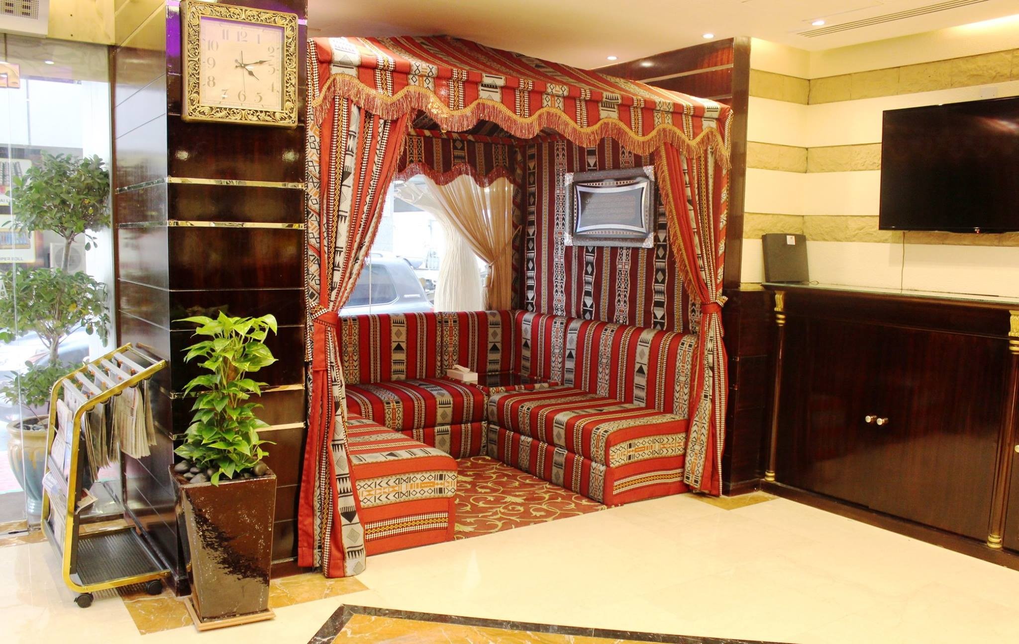 Al Khaleej Grand Hotel 3*