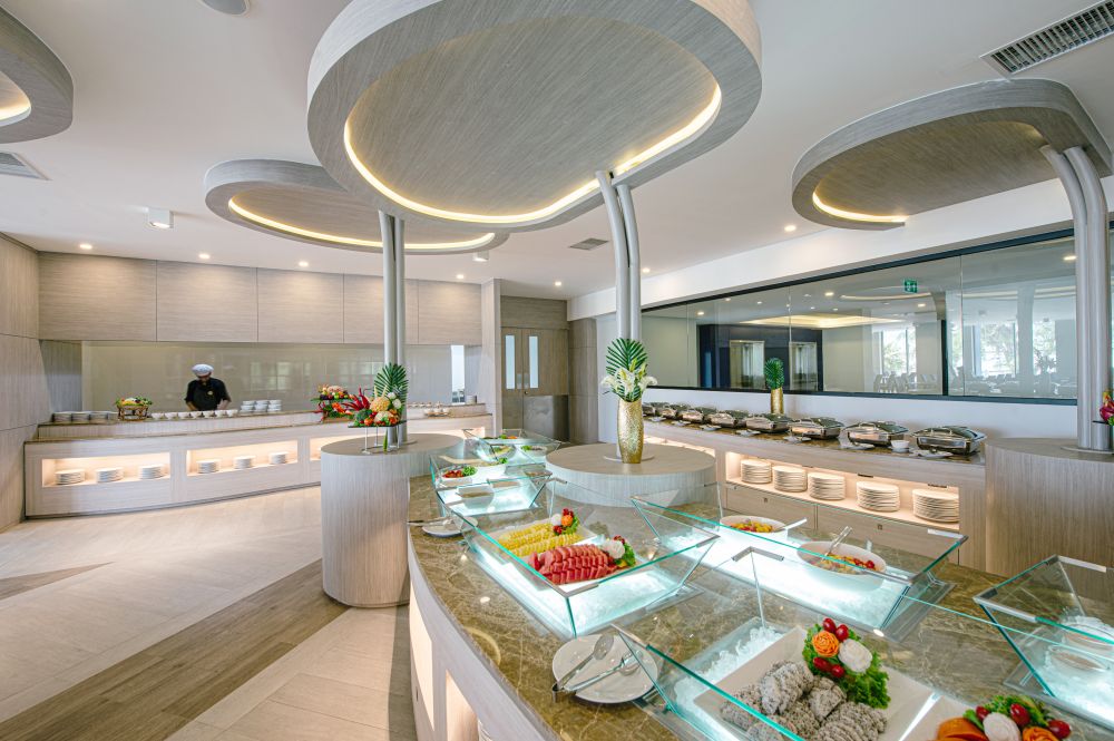 Seabed Grand Hotel Phuket 5*