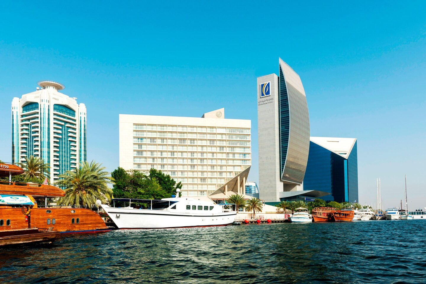 Sheraton Dubai Creek Hotel & Towers 5*