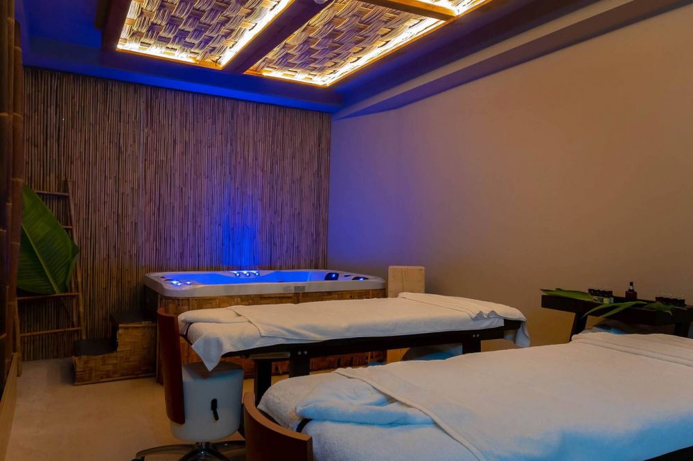 Cavo Zoe Seaside Hotel 4*