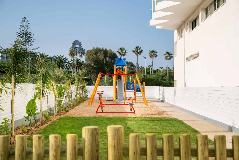NissiBlu Beach Resort 5*