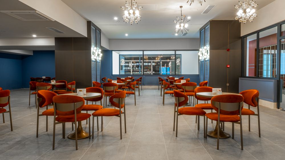 Raxeria Hotel 5*
