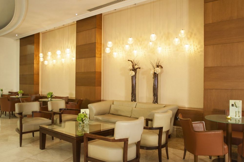 Ajax Hotel 4*