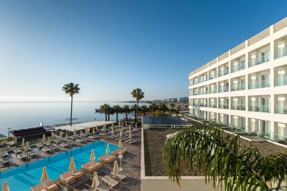 Evalena Beach Hotel 4*