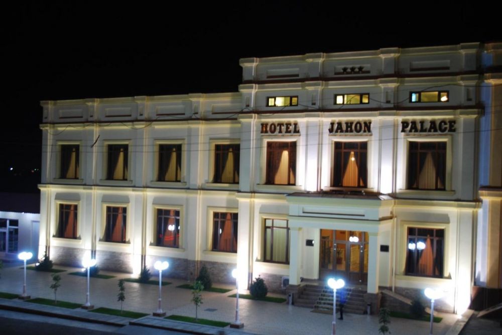 Jahon Palace 3*