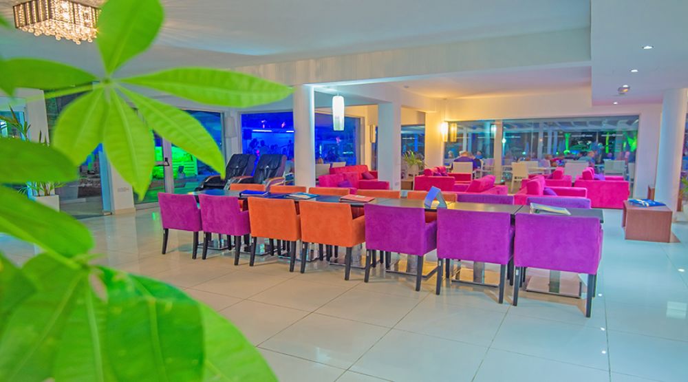 Marlita Beach Hotel Apartments 3*