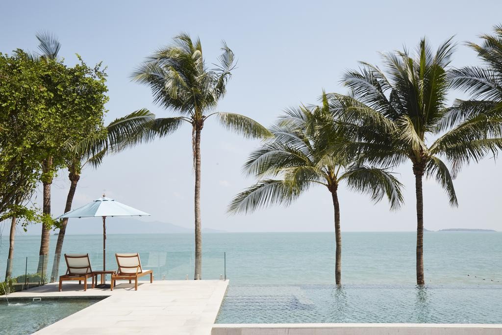 Celes Beachfront Resort 5*