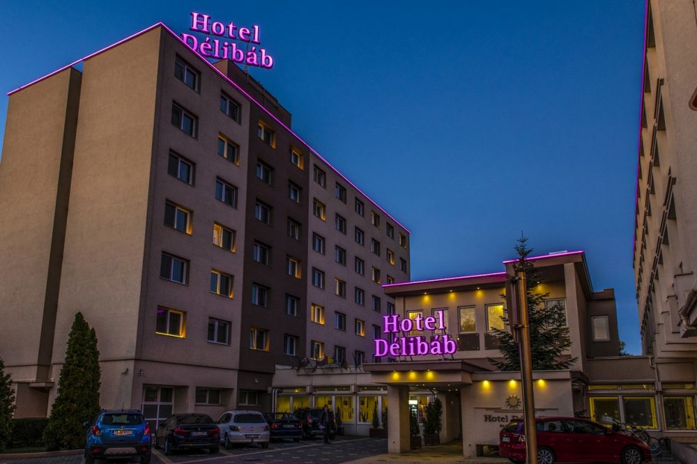 Hotel Delibab 4*