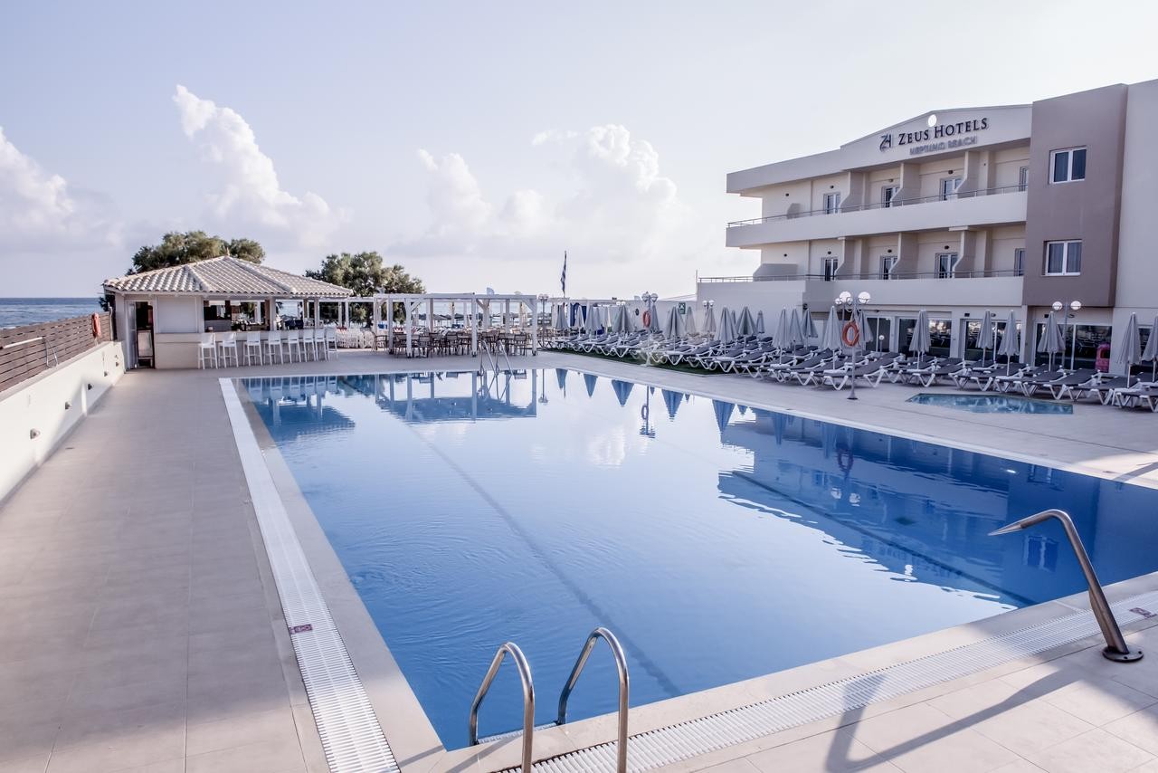 Нептуно. Zeus Hotel Neptuno Beach 4 Греция Крит Ираклион. Neptuno Beach Hotel Crete. Нептуно Бич клаб Греция. Palace Neptuno 10x30.