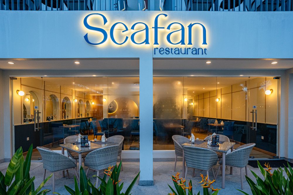 Seabed Grand Hotel Phuket 5*
