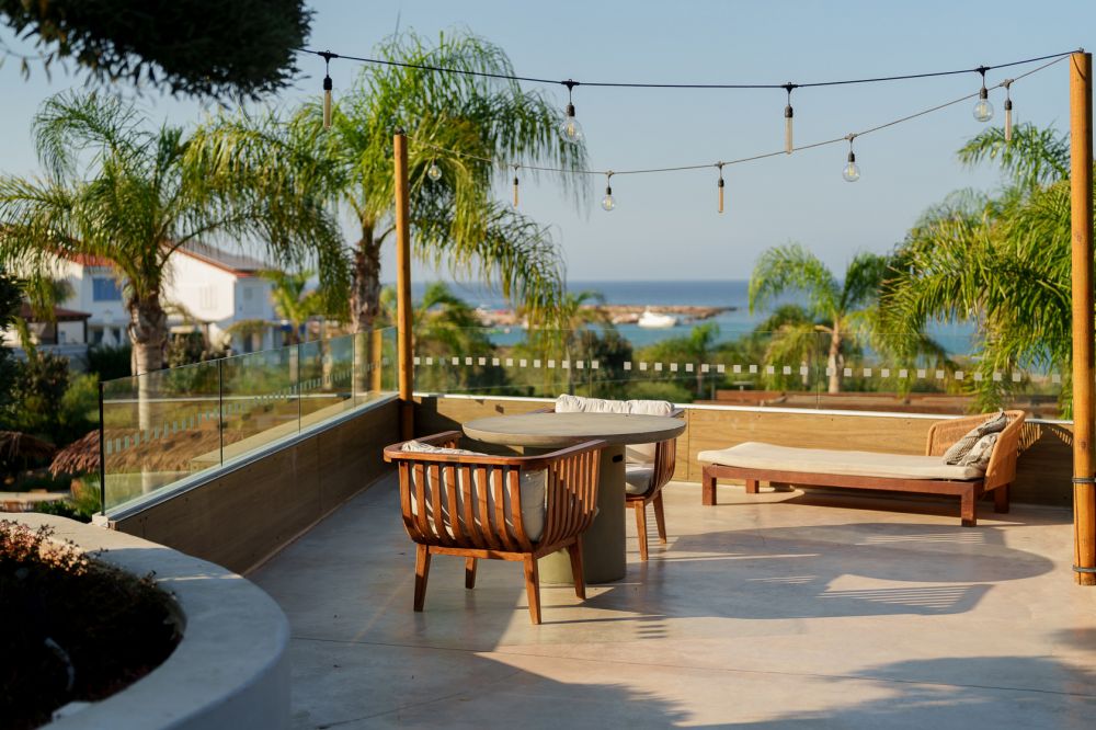 Cavo Zoe Seaside Hotel 4*
