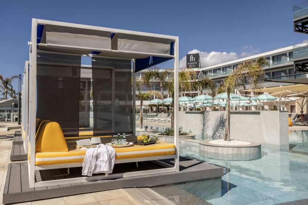 Faros Hotel 4*