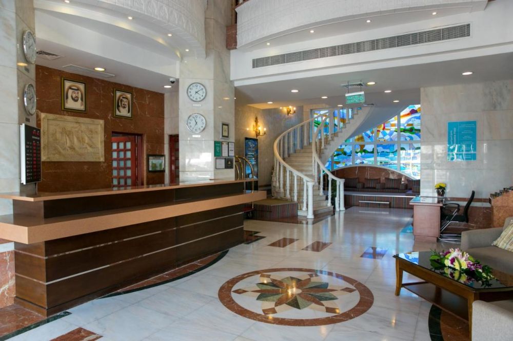 Ramada By Wyndham Beach Hotel Ajman 4*
