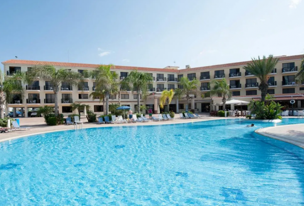 Nelia Sea Breeze 4*