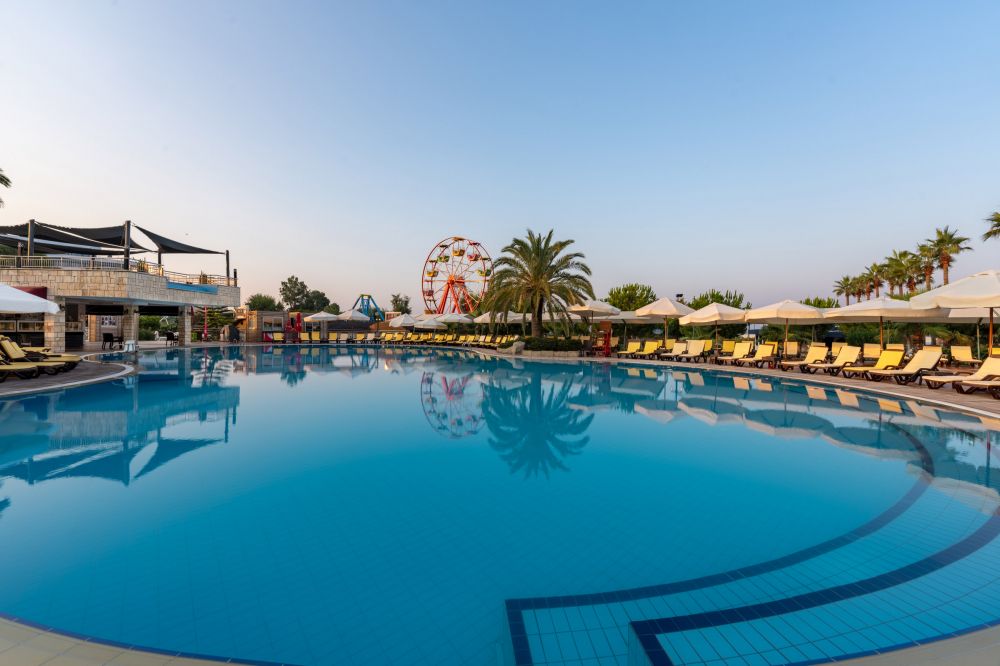 Turan Prince World Club Hotel HV1 5*