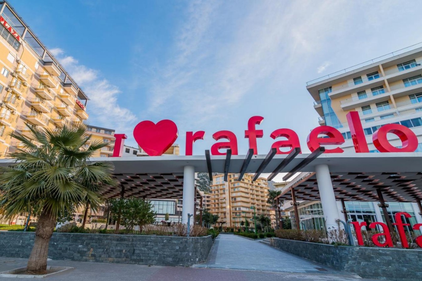 Rafaelo Resort - Comfort & Family Hotel 4*