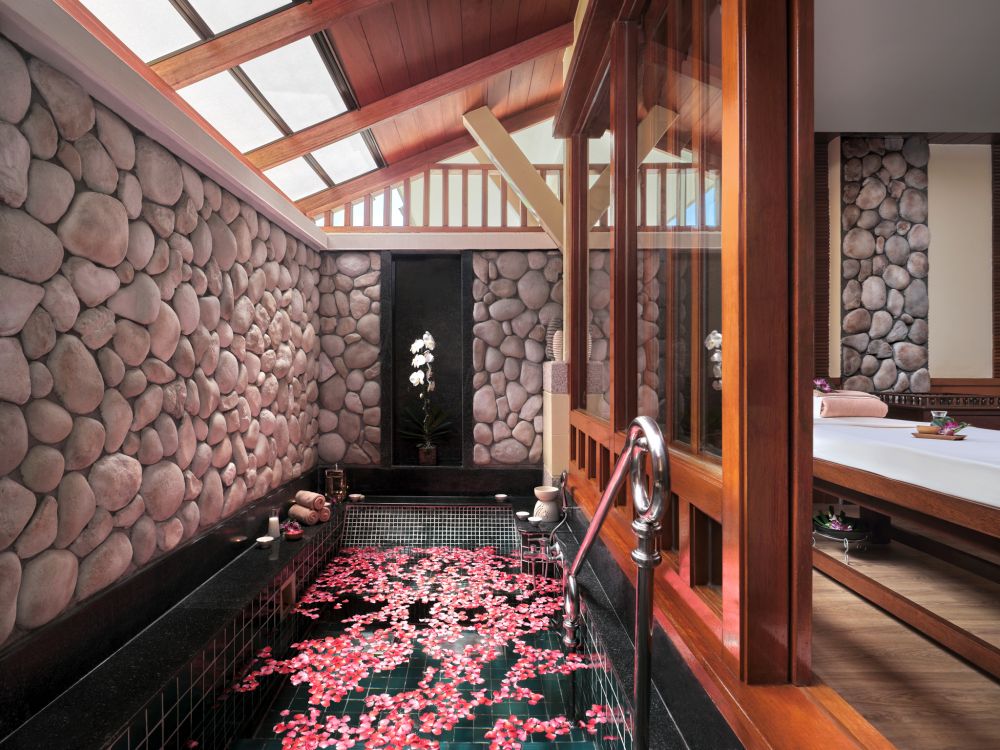 Phuket Marriott Resort & Spa Merlin Beach 5*