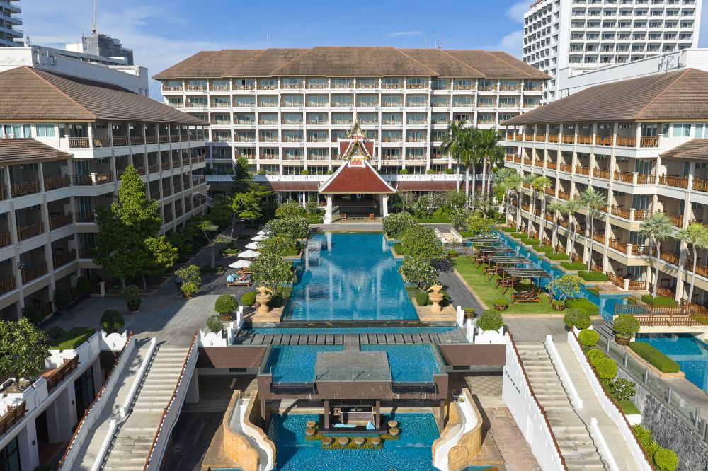 The Heritage Pattaya Beach Resort 4*
