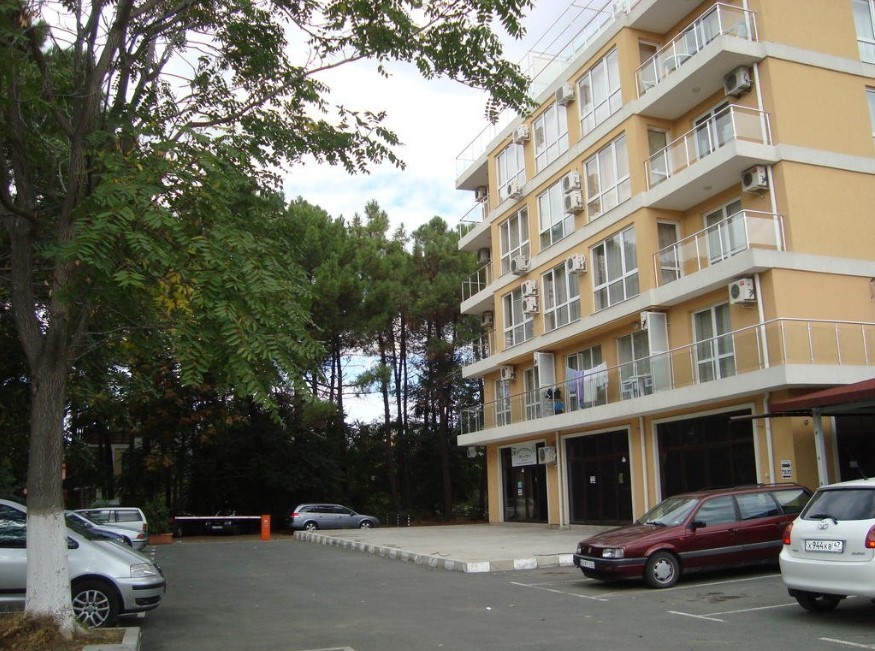 Flores Park Apart Hotel 3*