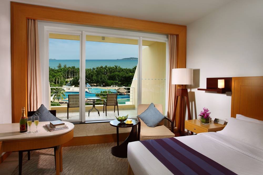 Wan Jia Hotel (Ex.Days Hotel & Suites Sanya Resort) 4*